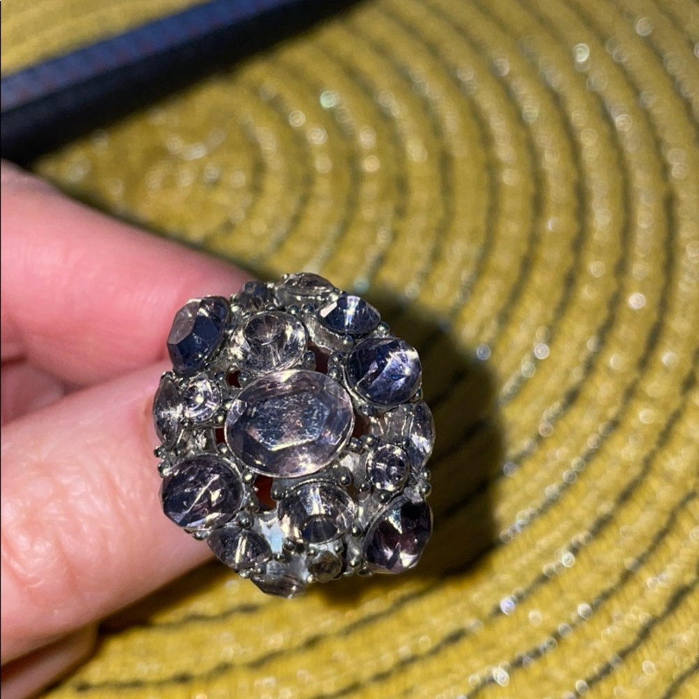 Beautiful Cocktail Ring - Picture 3 of 3
